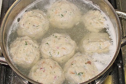 Semmelknödel 8