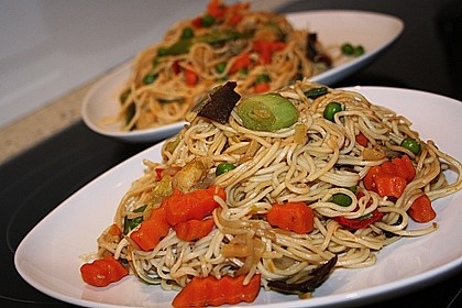 Asia Noodles 2