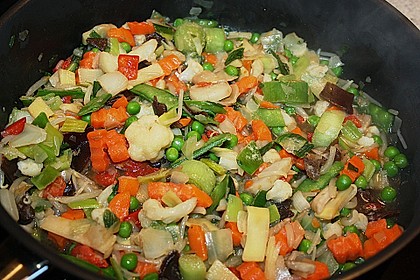 Asia Noodles 4