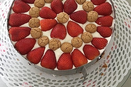 Gewickelte Erdbeer - Tiramisu - Torte 22