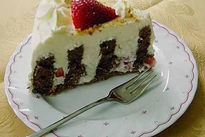 Gewickelte Erdbeer - Tiramisu - Torte 27