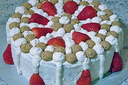 Gewickelte Erdbeer - Tiramisu - Torte 9