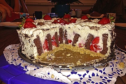 Gewickelte Erdbeer - Tiramisu - Torte 34