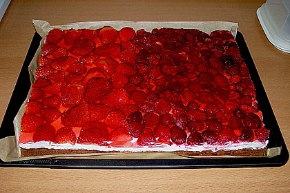 Beerenkuchen mit Mascarpone 13