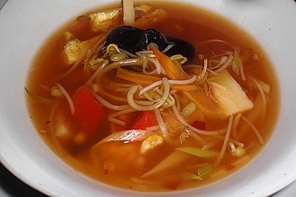Sauer - scharfe Glasnudelsuppe 2