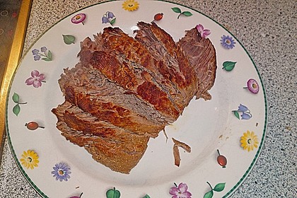 Rindsschmorbraten mit Essig und Rahm 7