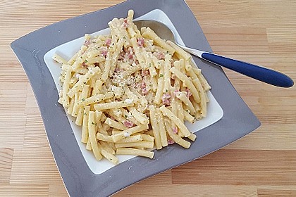 Italienische Carbonara-Sauce 14