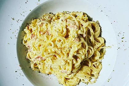 Italienische Carbonara-Sauce 9