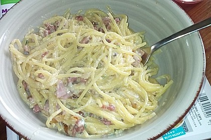 Italienische Carbonara-Sauce 19