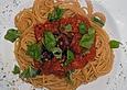 Spaghetti mit fruchtiger Tomatensauce