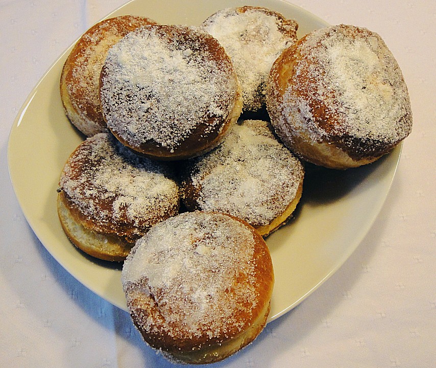 Fastnachtsküchle á la Oma Erni (Rezept mit Bild) | Chefkoch.de