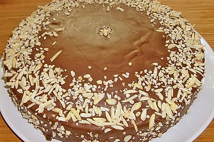 Amerikanischer Schokokuchen mit Marzipan 2