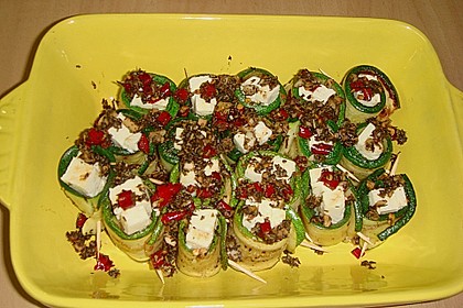 Eingelegte Zucchinir&ouml;llchen 16