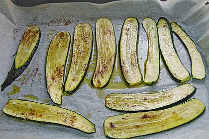 Eingelegte Zucchinir&ouml;llchen 33