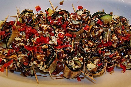 Eingelegte Zucchinir&ouml;llchen 41