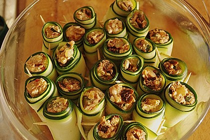Eingelegte Zucchinir&ouml;llchen 59