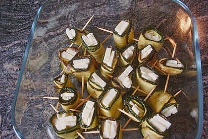 Eingelegte Zucchinir&ouml;llchen 64