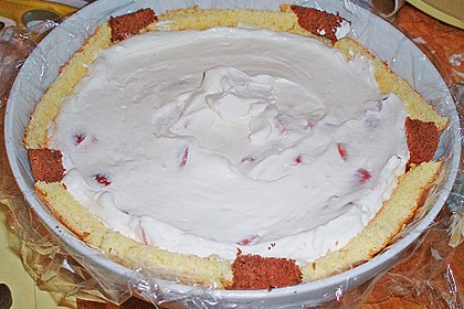 Fu&szlig;ball Charlotte mit Maulwurfkuchen - F&uuml;llung 13