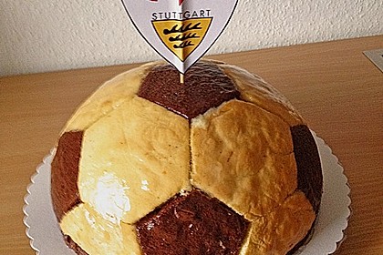 Fu&szlig;ball Charlotte mit Maulwurfkuchen - F&uuml;llung 45