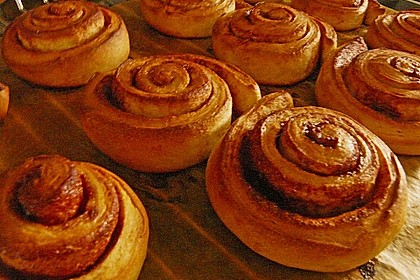 Zimtschnecken 48