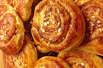 Zimtschnecken 12