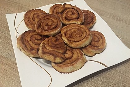 Zimtschnecken 36