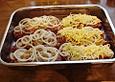 Sahneschnitzel mit Mett und K&auml;se &uuml;berbacken
