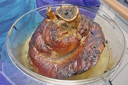 Schweinshaxe bayrisch 1