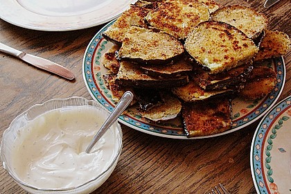Gegrillte Aubergine im Parmesanmantel 1
