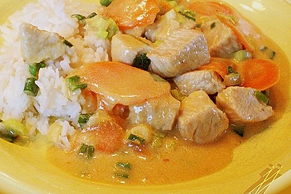 Rotes Thai - Curry mit H&auml;hnchen