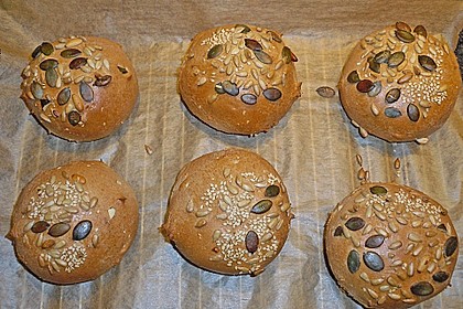 Dinkelbr&ouml;tchen 22
