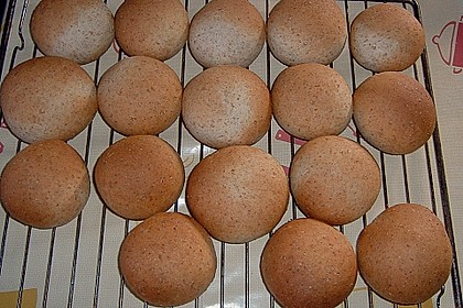 Dinkelbr&ouml;tchen