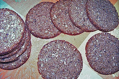Rundes Schwarzbrot 16