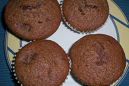 Schoko - Kirsch - Kuchen mit Mandeln 2