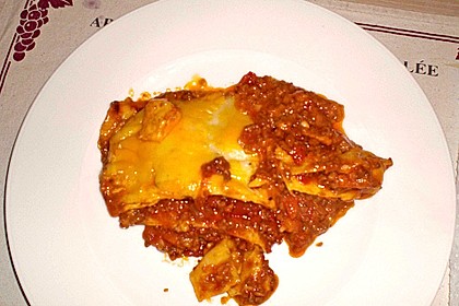 Béchamel-Hackfleisch-Lasagne 81