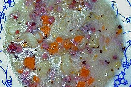 Kartoffelsuppe mit Speck und Majoran 5