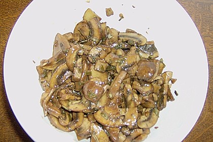 Antipasti - marinierte Champignons 6