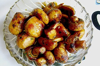 Antipasti - marinierte Champignons 15