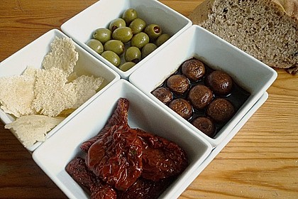 Antipasti - marinierte Champignons 33