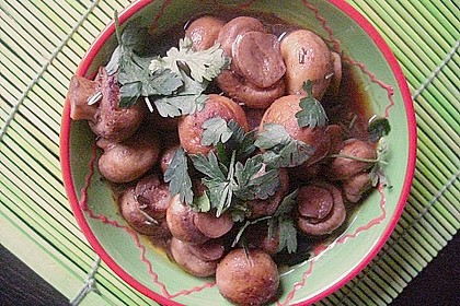 Antipasti - marinierte Champignons 34