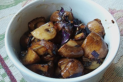 Antipasti - marinierte Champignons 41