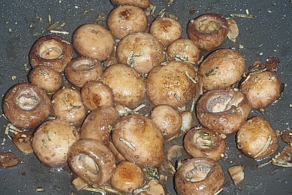 Antipasti - marinierte Champignons 42