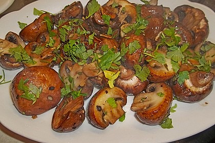 Antipasti - marinierte Champignons 48