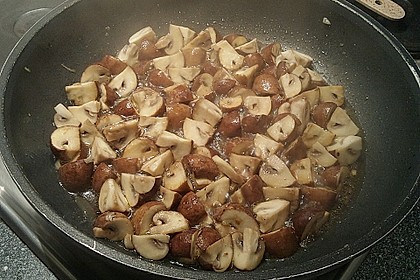 Antipasti - marinierte Champignons 50