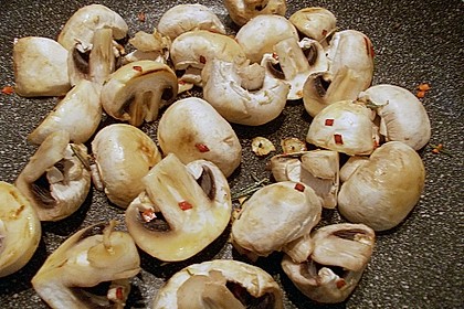 Antipasti - marinierte Champignons 65