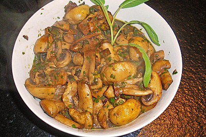 Antipasti - marinierte Champignons 77