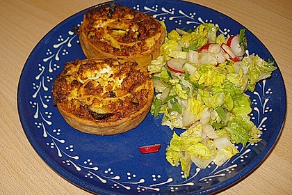 Griechische Pizza - Schnecken mit Quark - &Ouml;l - Teig 3