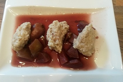 Friesische Holundersuppe mit Grießklößen 2