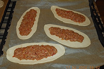 Gefüllte Pide 64