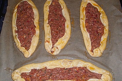 Gefüllte Pide 66